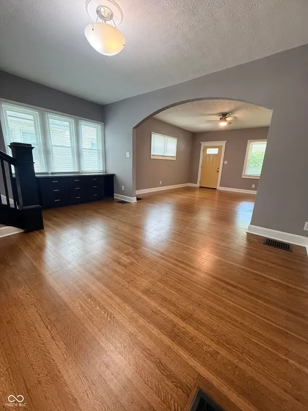 3359 N College AVE, Indianapolis, IN 46205