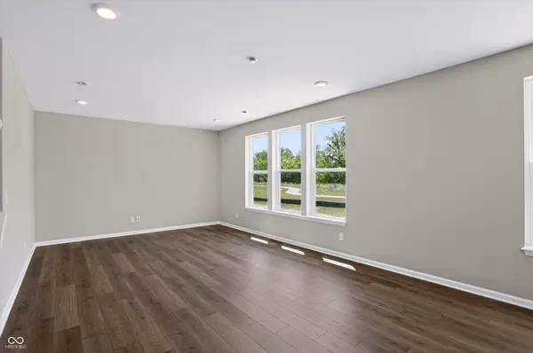 7326 Leatherwood, Indianapolis, IN 46259
