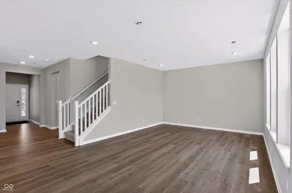 7326 Leatherwood, Indianapolis, IN 46259