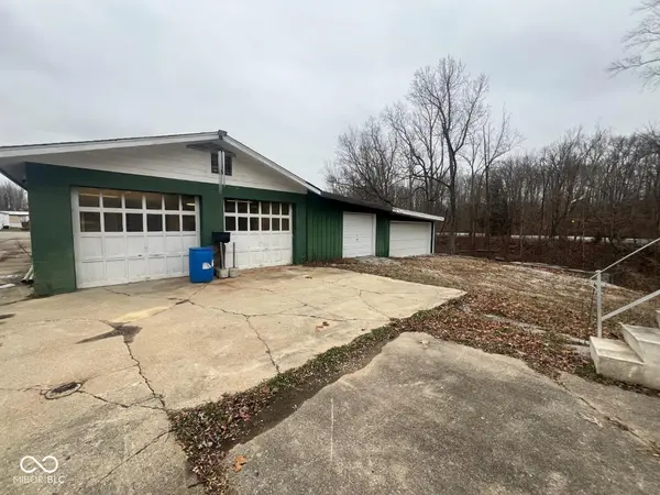 1121 State Road 46 W, Batesville, IN 47006