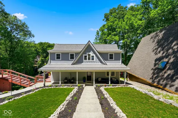7573 Hummingbird DR, Nineveh, IN 46164