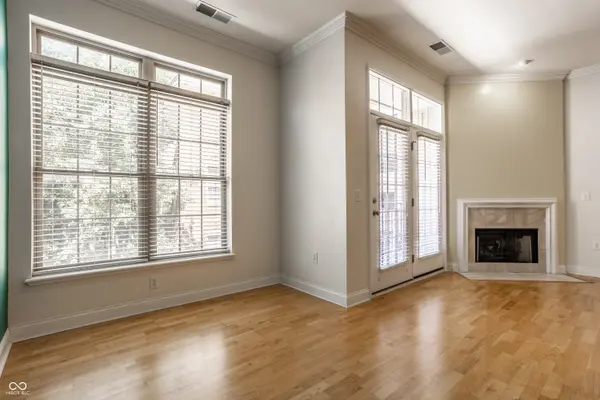 450 E Ohio ST #207, Indianapolis, IN 46204