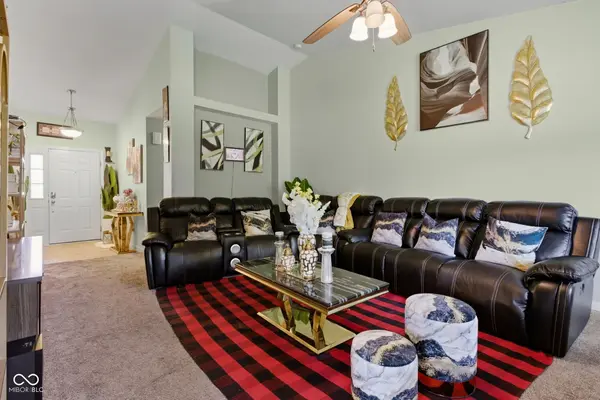 3720 Boundary Bay DR, Indianapolis, IN 46217