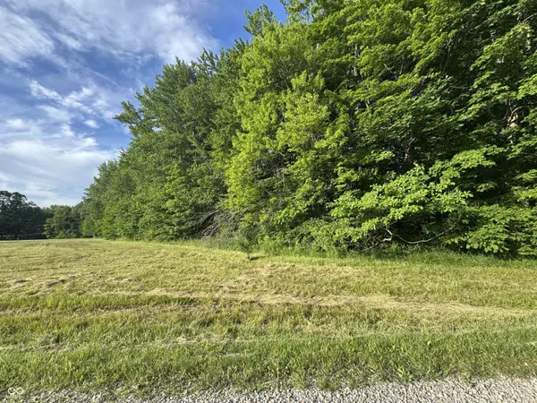 1012 E Allegheny TRL, Greensburg, IN 47240