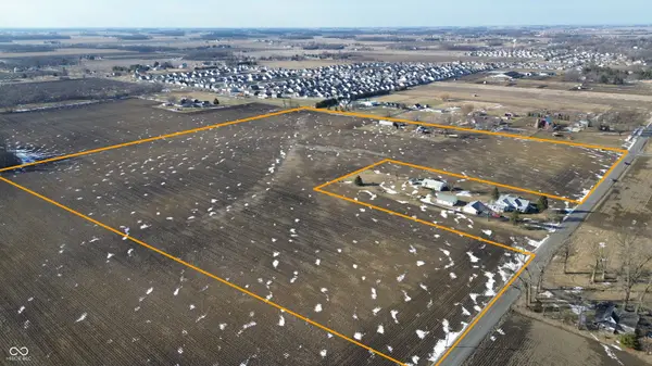22600 Mulebarn RD, Sheridan, IN 46069