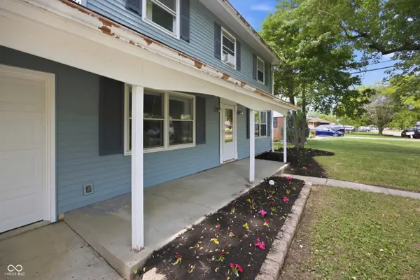 910 Heritage LN, Anderson, IN 46013