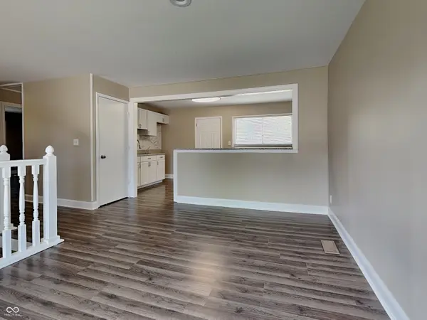 5614 Regency DR, Indianapolis, IN 46224