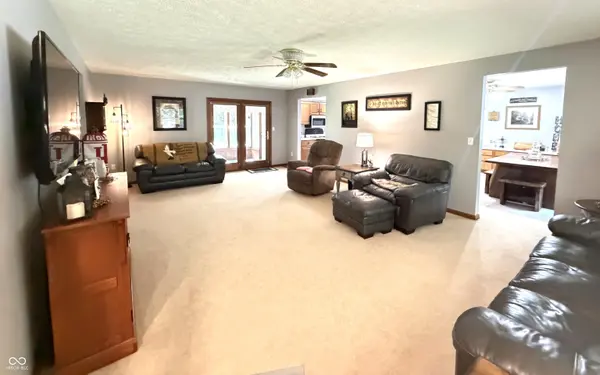 2636 Country Club RD, Spencer, IN 47460