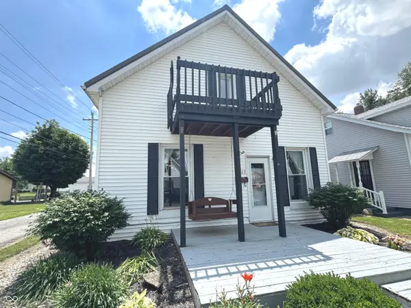 819 W 9th ST, Rushville, IN 46173