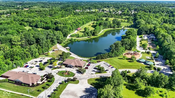 6758 Loretta CT, Avon, IN 46123