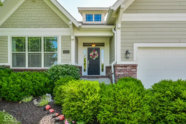15124 Kampen CIR, Carmel, IN 46033