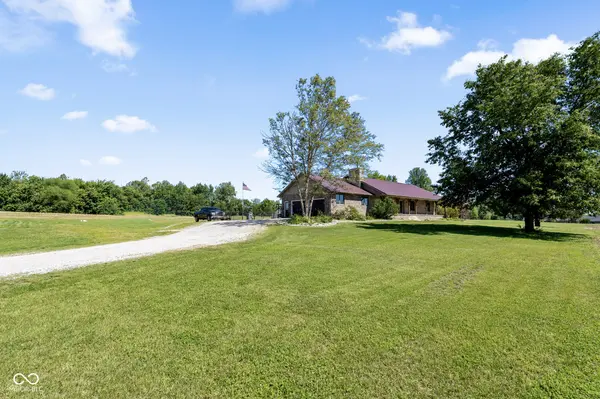 1802 N Ewing ST, Seymour, IN 47274