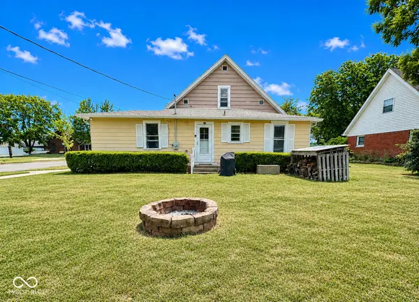 89 W Mitchell AVE, Martinsville, IN 46151