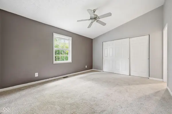 3622 N Lakeside DR, Muncie, IN 47304