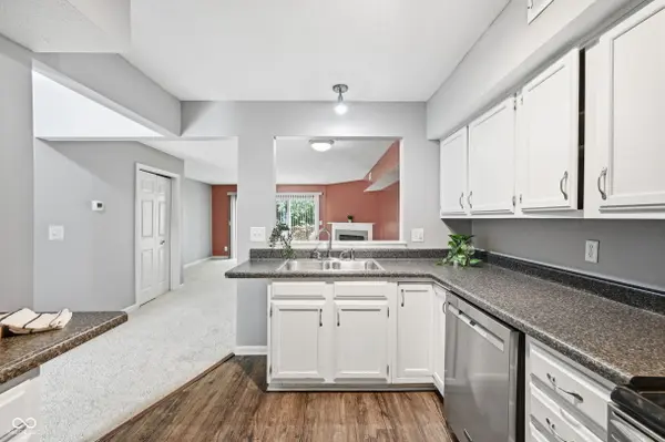 3622 N Lakeside DR, Muncie, IN 47304