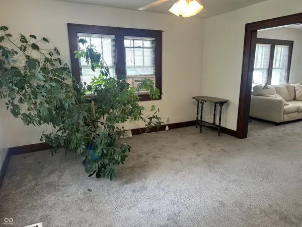 28 Beveridge, Greencastle, IN 46135