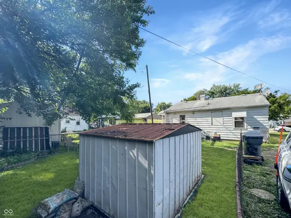 5915 E Shimer AVE, Indianapolis, IN 46219