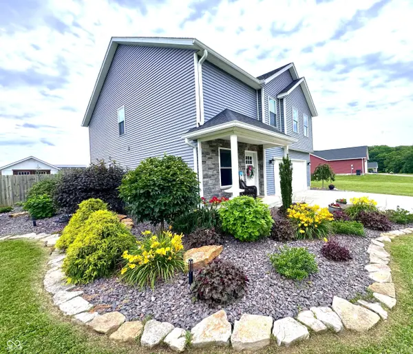 12851 E Hirth LN, Springville, IN 47462