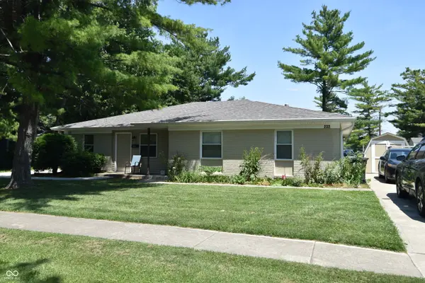 232 & 234 W McKenzie RD, Greenfield, IN 46140