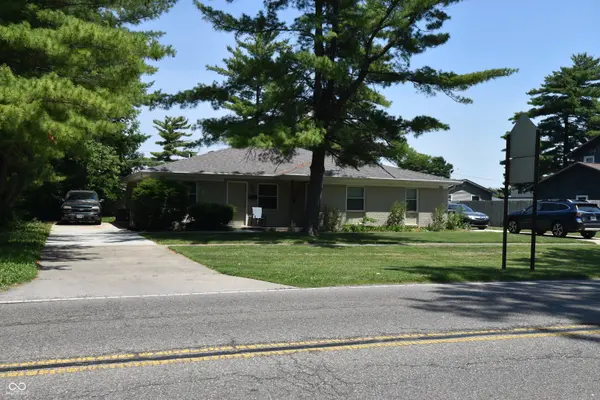 232 & 234 W McKenzie RD, Greenfield, IN 46140