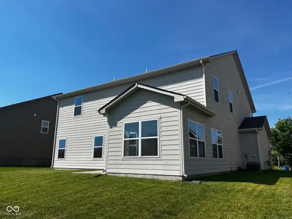 9789 Mystic Sun CT, Fishers, IN 46040