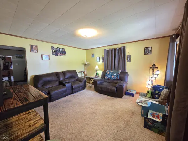 7337 E 1st DR, Riley, IN 47871