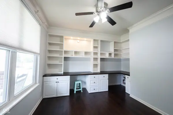 13111 Avon Cross WAY, Fishers, IN 46037