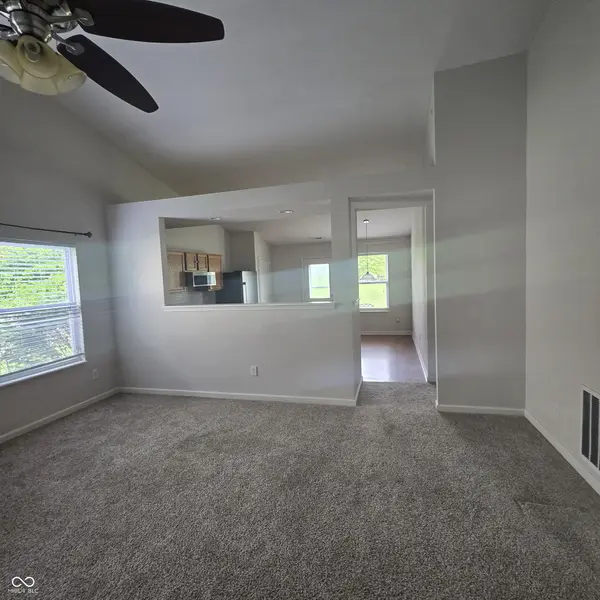 5870 Mill Oak DR, Noblesville, IN 46062