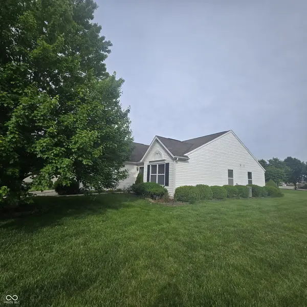 5870 Mill Oak DR, Noblesville, IN 46062