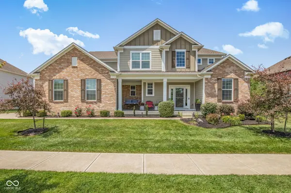 3796 Conifer DR, Zionsville, IN 46077