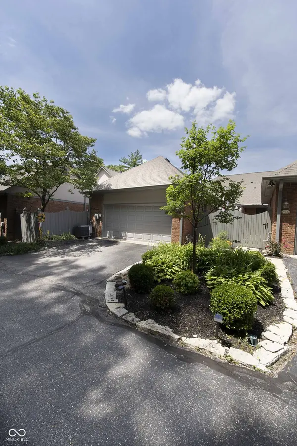 465 Camby CT, Greenwood, IN 46142