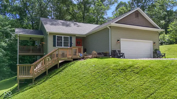 6870 Four Mile Ridge RD, Nashville, IN 47448