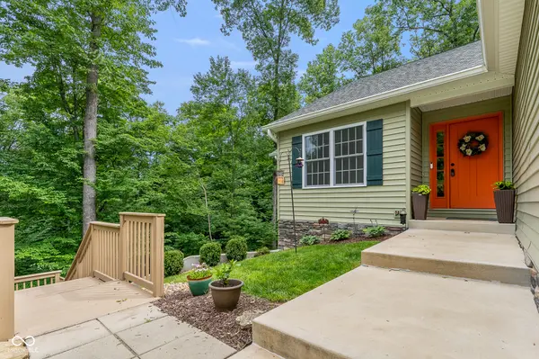6870 Four Mile Ridge RD, Nashville, IN 47448