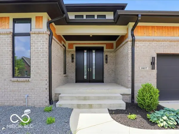 2637 Rix CT, Carmel, IN 46033