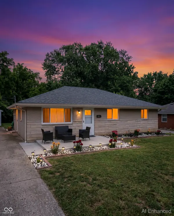 521 S 4th AVE, Beech Grove, IN 46107