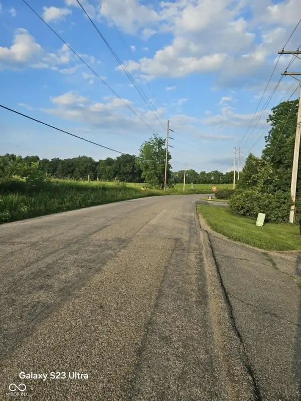 1497 W Pleasant Plain RD, Williamsburg, IN 47393