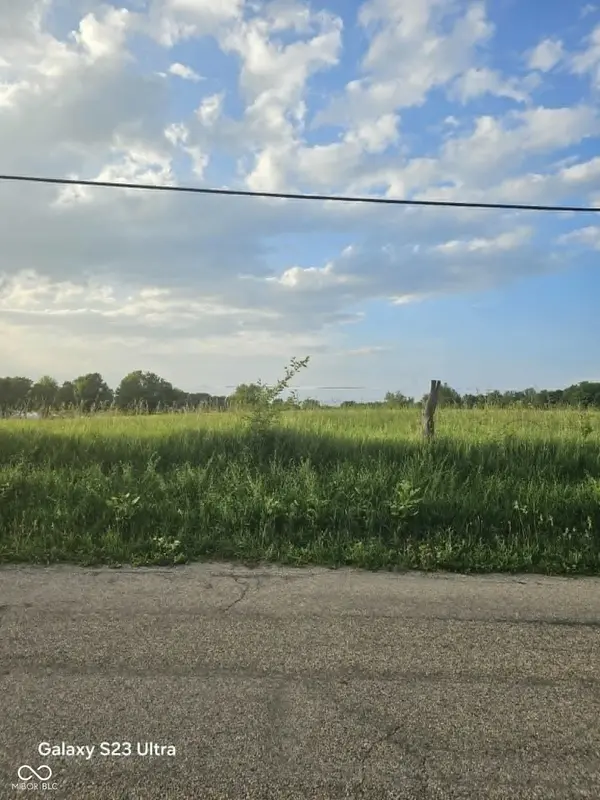 1497 W Pleasant Plain RD, Williamsburg, IN 47393