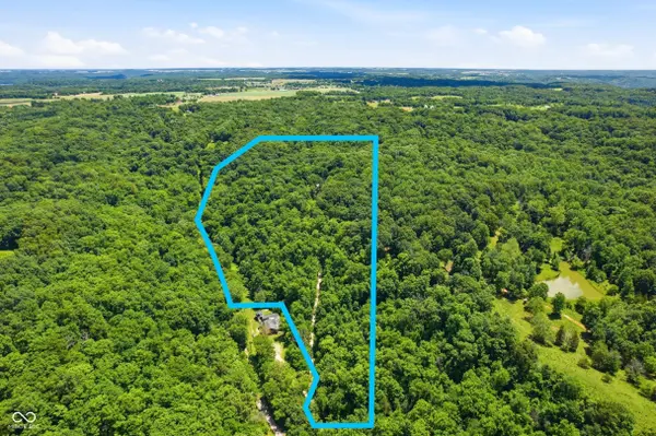 11099 Bushy RD, Metamora, IN 47030