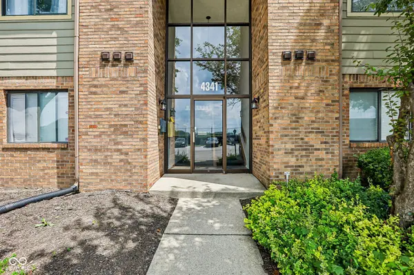 4341 Village Parkway CIR W #7, Indianapolis, IN 46254