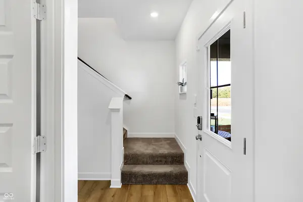 380 Eisenhower ST, Fortville, IN 46040