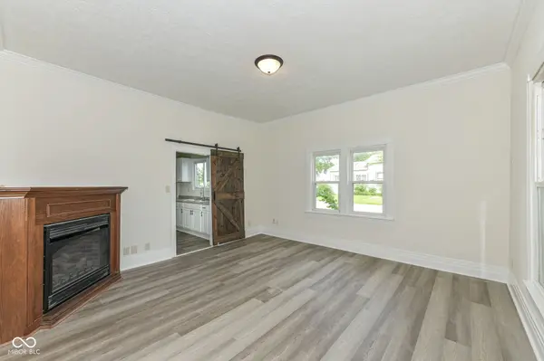402 W Monroe ST, Alexandria, IN 46001