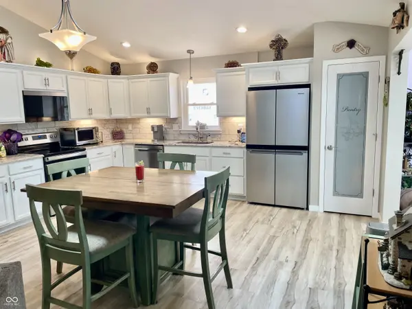 640 Mill Springs, Coatesville, IN 46121