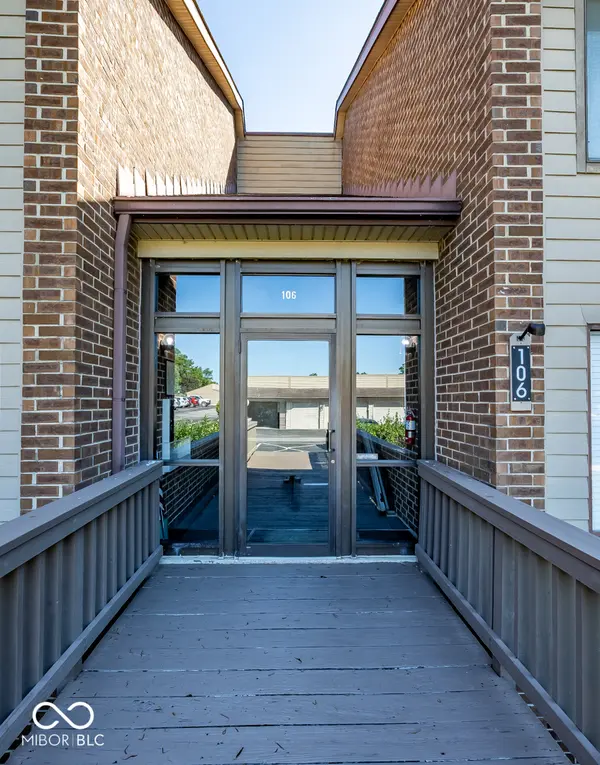 106 Knoll CT #B, Noblesville, IN 46062