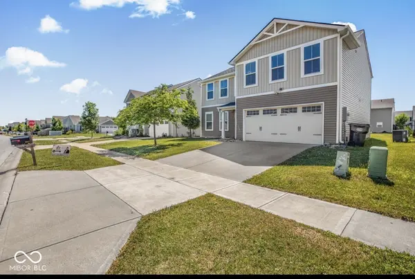 388 Dietz DR, Greenwood, IN 46143