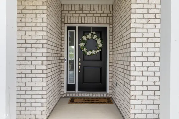 6291 Point Reyes, Brownsburg, IN 46112