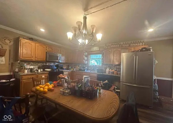 4332 E Plymouth RD, Scottsburg, IN 47170