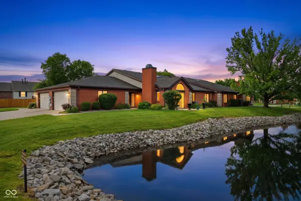 9278 Oak Run East DR, Indianapolis, IN 46260