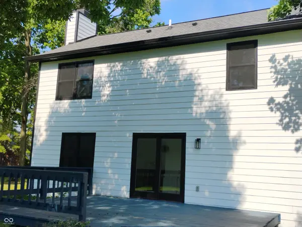 6706 Oak Lake DR, Indianapolis, IN 46214