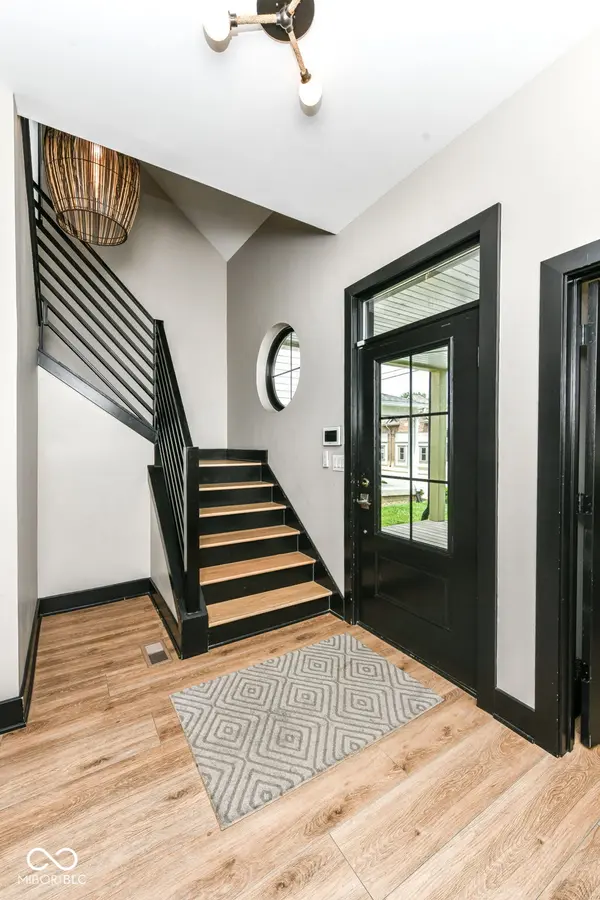 1614 S East ST, Indianapolis, IN 46225