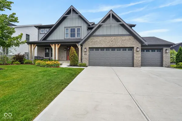 19967 Chatham Green DR, Westfield, IN 46074